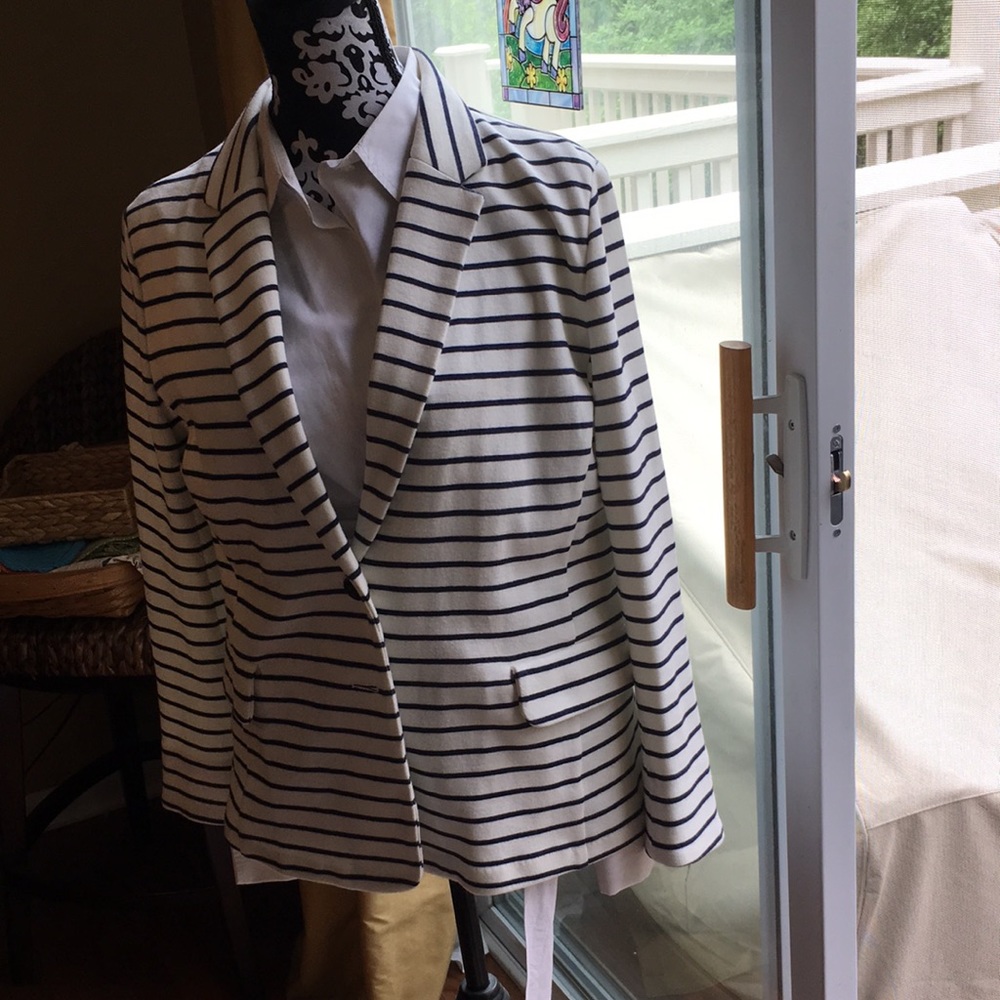 Old Navy Knit Blazer